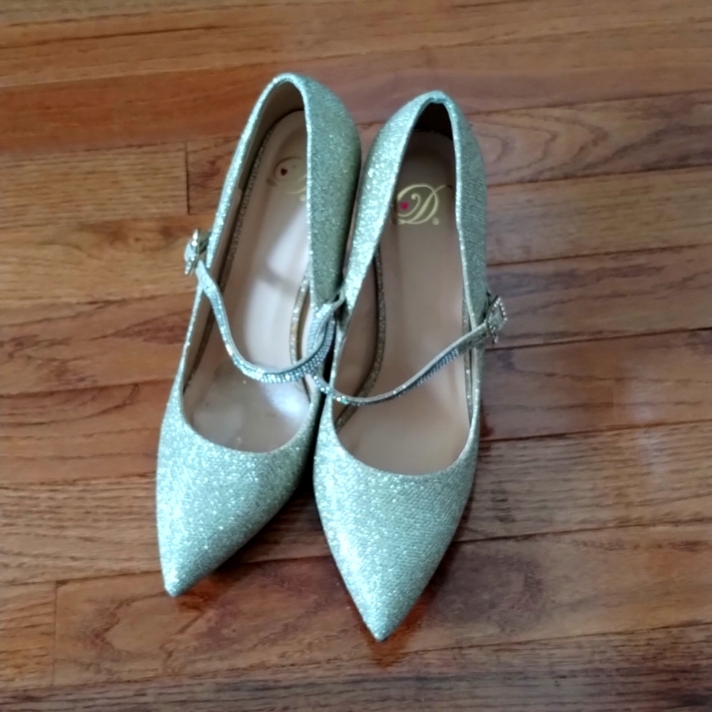 Elegant shoes